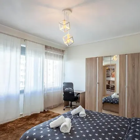 Railway Area Apt Thessaloniki Center 4P Exterior photo