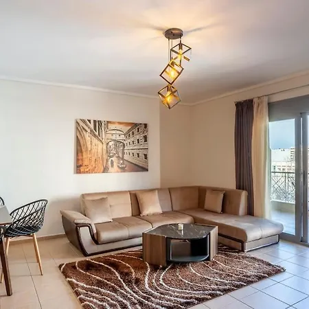 Railway Area Apt Thessaloniki Center 4P Exterior photo